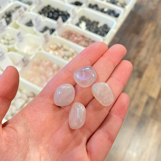 Aura Rose Quartz (Attracts Positive & Loving Energy) Tumbled