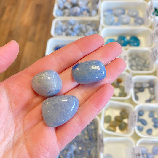 Dumortierite (Mental Discipline) Tumbled