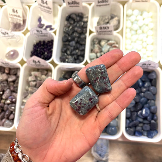 Ruby in Kyanite (Love, Enthusiasm & Alignment) Tumble