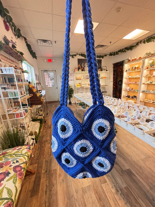 Crochet Evil Eye Purse | The Crochet Witch